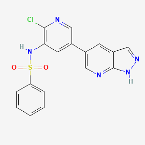 molecular formula C17H12ClN5O2S B8198285 N-[2-chloro-5-(1H-pyrazolo[3,4-b]pyridin-5-yl)pyridin-3-yl]benzenesulfonamide 