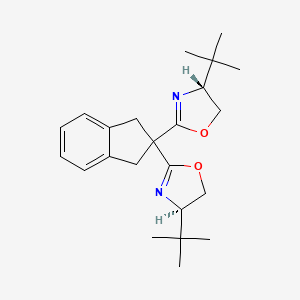 molecular formula C23H32N2O2 B8199921 (4R,4'R)-2,2'-(2,3-Dihydro-1H-indene-2,2-diyl)bis(4-(tert-butyl)-4,5-dihydrooxazole) 