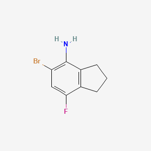 molecular formula C9H9BrFN B8201974 5-Bromo-7-fluoro-2,3-dihydro-1H-inden-4-amine 