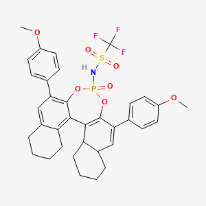 molecular formula C35H35F3NO7PS B8203778 (R)-N-(2,6-Bis(4-methoxyphenyl)-4-oxido-7a,8,9,10,11,11a,12,13,14,15-decahydrodinaphtho[2,1-d:1',2'-f][1,3,2]dioxaphosphepin-4-yl)-1,1,1-trifluoromethanesulfonamide 