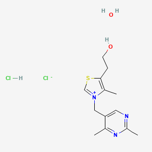 molecular formula C13H21Cl2N3O2S B8204799 2-[3-[(2,4-Dimethylpyrimidin-5-yl)methyl]-4-methyl-1,3-thiazol-3-ium-5-yl]ethanol;chloride;hydrate;hydrochloride 