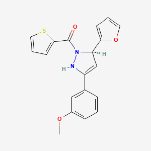 [(3R)-3-(furan-2-yl)-5-(3-methoxyphenyl)-1,3-dihydropyrazol-2-yl]-thiophen-2-ylmethanone