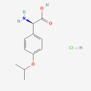 (2R)-2-amino-2-(4-propan-2-yloxyphenyl)acetic acid;hydrochloride