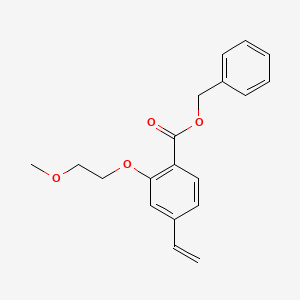 molecular formula C19H20O4 B8213878 Benzyl 2-(2-methoxyethoxy)-4-vinylbenzoate 