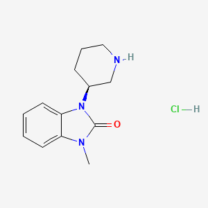 molecular formula C13H18ClN3O B8214878 1-methyl-3-[(3S)-piperidin-3-yl]-2,3-dihydro-1H-1,3-benzodiazol-2-one hydrochloride 