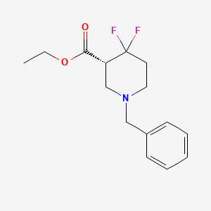 molecular formula C15H19F2NO2 B8215679 ethyl (3R)-1-benzyl-4,4-difluoropiperidine-3-carboxylate 