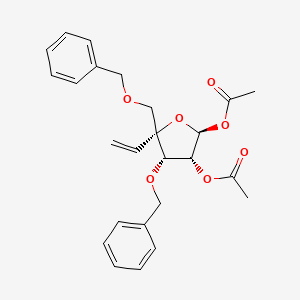 molecular formula C25H28O7 B8218079 [(2S,3R,4S,5R)-2-acetoxy-4-benzyloxy-5-(benzyloxymethyl)-5-vinyl-tetrahydrofuran-3-yl] acetate 