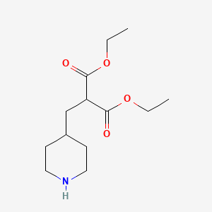 molecular formula C13H23NO4 B8219071 Diethyl 2-(piperidin-4-ylmethyl)malonate CAS No. 71879-53-3