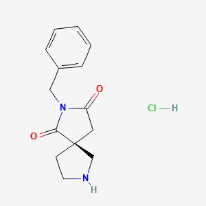molecular formula C14H17ClN2O2 B8220133 (5S)-2-benzyl-2,7-diazaspiro[4.4]nonane-1,3-dione;hydrochloride 