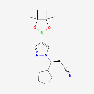 molecular formula C17H26BN3O2 B8220374 (s)-3-环戊基-3-(4-(4,4,5,5-四甲基-1,3,2-二氧杂硼环丁烷-2-基)-1h-吡唑-1-基)丙腈 