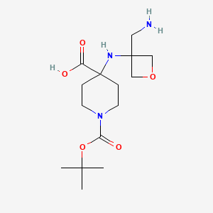 molecular formula C15H27N3O5 B8220524 4-[[3-(Aminomethyl)oxetan-3-yl]amino]-1-[(2-methylpropan-2-yl)oxycarbonyl]piperidine-4-carboxylic acid 