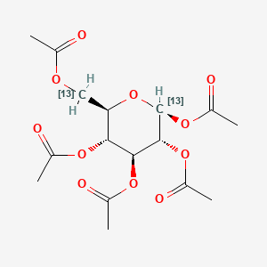 molecular formula C16H22O11 B8220847 [(2R,3R,4S,5R,6S)-3,4,5,6-tetraacetyloxy(613C)oxan-2-yl](113C)methyl acetate 