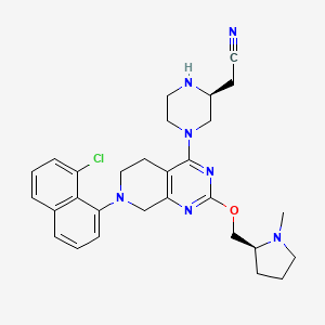 molecular formula C29H34ClN7O B8223764 2-((S)-4-(7-(8-Chloronaphthalen-1-yl)-2-(((S)-1-methylpyrrolidin-2-yl)methoxy)-5,6,7,8-tetrahydropyrido[3,4-d]pyrimidin-4-yl)piperazin-2-yl)acetonitrile 