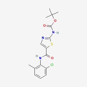 molecular formula C16H18ClN3O3S B8224554 叔丁基(5-((2-氯-6-甲苯基)氨基甲酰基)噻唑-2-基)氨基甲酸酯 