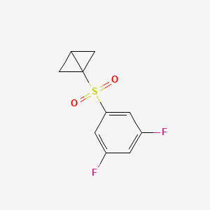 molecular formula C10H8F2O2S B8224587 1-((3,5-Difluorophenyl)sulfonyl)bicyclo[1.1.0]butane 
