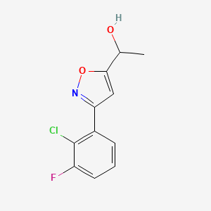 molecular formula C11H9ClFNO2 B8225141 1-[3-(2-Chloro-3-fluorophenyl)-1,2-oxazol-5-yl]ethanol 