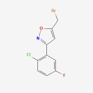 molecular formula C10H6BrClFNO B8225176 5-(Bromomethyl)-3-(2-chloro-5-fluorophenyl)-1,2-oxazole 