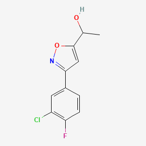 molecular formula C11H9ClFNO2 B8225201 1-[3-(3-Chloro-4-fluorophenyl)-1,2-oxazol-5-yl]ethanol 