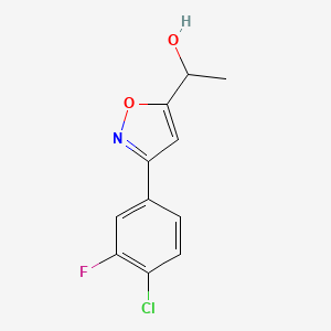 molecular formula C11H9ClFNO2 B8225232 1-[3-(4-Chloro-3-fluorophenyl)-1,2-oxazol-5-yl]ethanol 