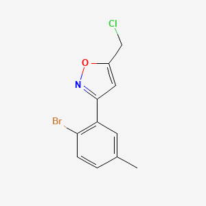 molecular formula C11H9BrClNO B8225546 3-(2-Bromo-5-methylphenyl)-5-(chloromethyl)-1,2-oxazole 