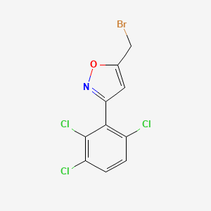 molecular formula C10H5BrCl3NO B8225964 5-(Bromomethyl)-3-(2,3,6-trichlorophenyl)-1,2-oxazole 