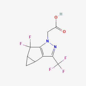 molecular formula C10H7F5N2O2 B8227372 2-(5,5-difluoro-3-(trifluoromethyl)-3b,4,4a,5-tetrahydro-1H-cyclopropa[3,4]cyclopenta[1,2-c]pyrazol-1-yl)acetic acid 