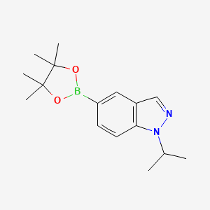 molecular formula C16H23BN2O2 B8229894 1-(Propan-2-yl)-5-(4,4,5,5-tetramethyl-1,3,2-dioxaborolan-2-yl)-1H-indazole 