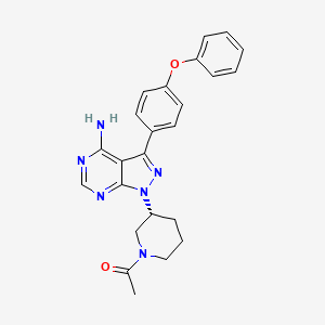 molecular formula C24H24N6O2 B8234402 (R)-1-(3-(4-amino-3-(4-phenoxyphenyl)-1H-pyrazolo[3,4-d]pyrimidin-1-yl)piperidin-1-yl)ethanone 