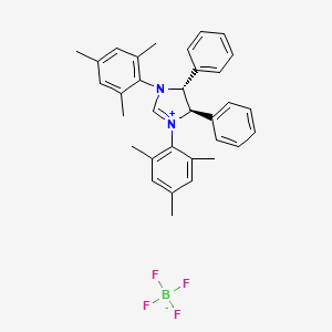 molecular formula C33H35BF4N2 B8234453 (4R,5R)-1,3-Dimesityl-4,5-diphenyl-4,5-dihydro-1H-imidazol-3-ium tetrafluoroborate 