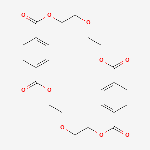 molecular formula C24H24O10 B8235568 3,6,9,16,19,22-Hexaoxatricyclo[22.2.2.211,14]triaconta-11,13,24,26,27,29-hexaene-2,10,15,23-tetrone 