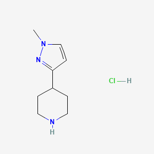 molecular formula C9H16ClN3 B8242675 4-(1-methyl-1H-pyrazol-3-yl)piperidine hydrochloride 