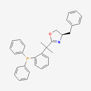 molecular formula C31H30NOP B8246258 (R)-4-Benzyl-2-(2-(2-(diphenylphosphino)phenyl)propan-2-yl)-4,5-dihydrooxazole 