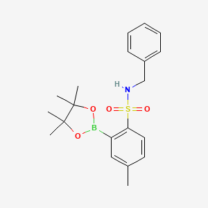 molecular formula C20H26BNO4S B8246842 N-Benzyl-4-methyl-2-(4,4,5,5-tetramethyl-1,3,2-dioxaborolan-2-yl)benzenesulfonamide 
