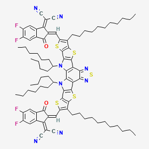 molecular formula C88H98F4N8O2S5 B8250324 2-[(2Z)-2-[[23-[(Z)-[1-(dicyanomethylidene)-5,6-difluoro-3-oxoinden-2-ylidene]methyl]-3,27-di(undecan-5-yl)-8,22-di(undecyl)-6,10,15,20,24-pentathia-3,14,16,27-tetrazaoctacyclo[16.9.0.02,12.04,11.05,9.013,17.019,26.021,25]heptacosa-1(18),2(12),4(11),5(9),7,13,16,19(26),21(25),22-decaen-7-yl]methylidene]-5,6-difluoro-3-oxoinden-1-ylidene]propanedinitrile 