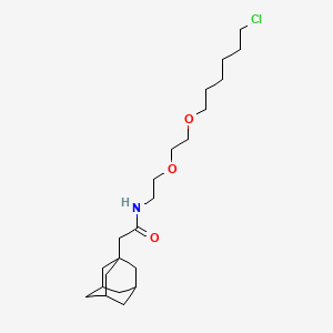 2-((3r,5r,7r)-Adamantan-1-yl)-N-(2-(2-((6-chlorohexyl)oxy)ethoxy)ethyl)acetamide