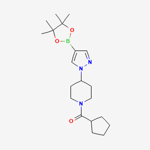 molecular formula C20H32BN3O3 B8258802 Cyclopentyl(4-(4-(4,4,5,5-tetramethyl-1,3,2-dioxaborolan-2-yl)-1H-pyrazol-1-yl)piperidin-1-yl)methanone 