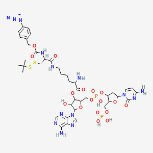 molecular formula C40H56N14O17P2S2 B8258955 [2-[[[5-(4-Amino-2-oxopyrimidin-1-yl)-2-(phosphonooxymethyl)oxolan-3-yl]oxy-hydroxyphosphoryl]oxymethyl]-5-(6-aminopurin-9-yl)-4-hydroxyoxolan-3-yl] 2-amino-6-[[2-[(4-azidophenyl)methoxycarbonylamino]-3-(tert-butyldisulfanyl)propanoyl]amino]hexanoate 