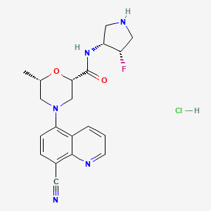 molecular formula C20H23ClFN5O2 B8259119 (2S,6S)-4-(8-cyanoquinolin-5-yl)-N-((3R,4S)-4-fluoropyrrolidin-3-yl)-6-methylmorpholine-2-carboxamide hydrochloride 