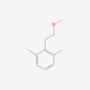 molecular formula C11H16O B8263924 2-(2-甲氧基乙基)-1,3-二甲苯 