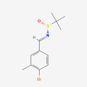 molecular formula C12H16BrNOS B8266987 (NE,R)-N-[(4-bromo-3-methylphenyl)methylidene]-2-methylpropane-2-sulfinamide 