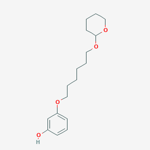 molecular formula C17H26O4 B8267990 3-((6-((Tetrahydro-2H-pyran-2-yl)oxy)hexyl)oxy)phenol 