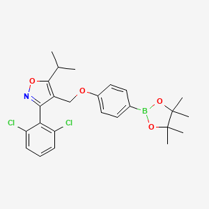 molecular formula C25H28BCl2NO4 B8323301 3-(2,6-Dichlorophenyl)-5-(1-methylethyl)-4-({[4-(4,4,5,5-tetramethyl-1,3,2-dioxaborolan-2-yl)phenyl]oxy}methyl)isoxazole 