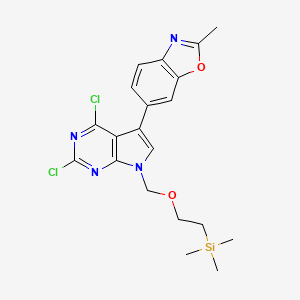 molecular formula C20H22Cl2N4O2Si B8330800 6-(2,4-Dichloro-7-((2-(trimethylsilyl)ethoxy)methyl)-7H-pyrrolo[2,3-d]pyrimidin-5-yl)-2-methylbenzo[d]oxazole 