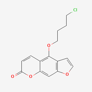 molecular formula C15H13ClO4 B8339001 4-(4-Chlorobutoxy)-7H-furo[3,2-g][1]benzopyran-7-on 
