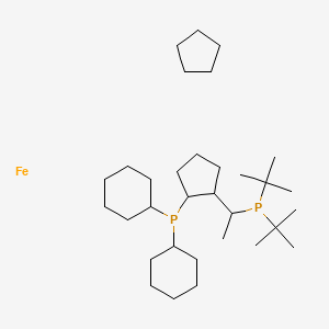 molecular formula C32H62FeP2 B8340175 (R)-1-[(S)-2-(Dicyclohexylphosphino)ferrocenyl]ethyli-tert-butylphosphine 