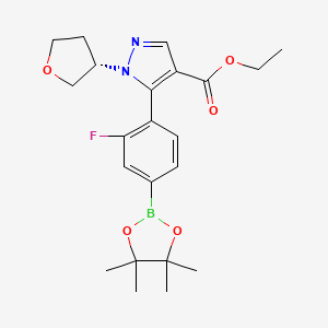 molecular formula C22H28BFN2O5 B8345481 Ethyl (S)-5-(2-fluoro-4-(4,4,5,5-tetramethyl-1,3,2-dioxaborolan-2-yl)phenyl)-1-(tetrahydrofuran-3-yl)-1H-pyrazole-4-carboxylate 