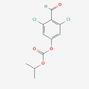 3,5-Dichloro-4-formylphenyl isopropyl carbonate