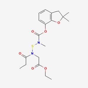 molecular formula C19H26N2O6S B8384594 Glycine, N-(((((2,3-dihydro-2,2-dimethyl-7-benzofuranyl)oxy)carbonyl)methylamino)thio)-N-(1-oxopropyl)-, ethyl ester CAS No. 82560-33-6