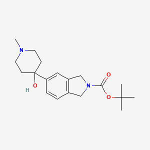 molecular formula C19H28N2O3 B8389884 5-(4-Hydroxy-1-methyl-piperidin-4-yl)-1,3-dihydroisoindole-2-carboxylic acid tert-butyl ester 