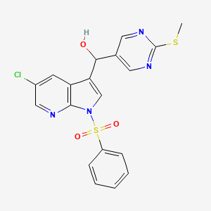 molecular formula C19H15ClN4O3S2 B8401420 (1-benzenesulfonyl-5-chloro-1H-pyrrolo[2,3-b]pyridin-3-yl)-(2-methylsulfanyl-pyrimidin-5-yl)-methanol 